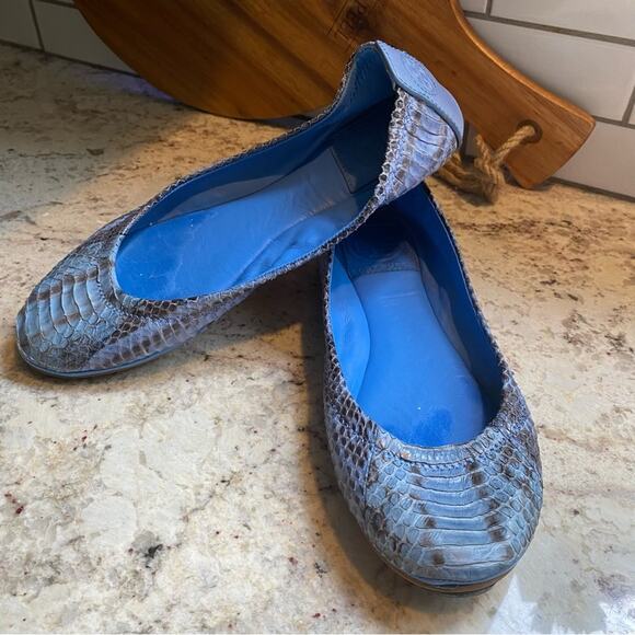 TORY BURCH Eddie Watersnake Light Blue Snake Ballet Flats Size sz 5.5 M - Picture 2 of 13